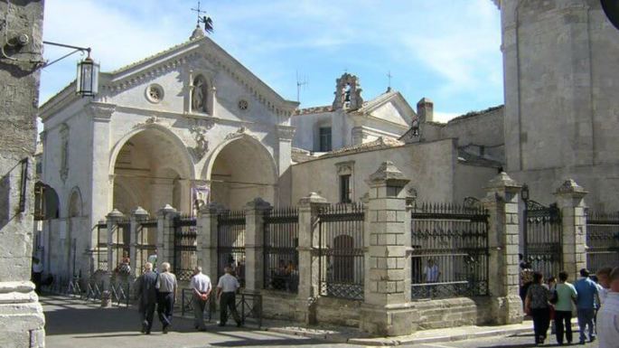 santuario_san_michele_arcangelo Italia